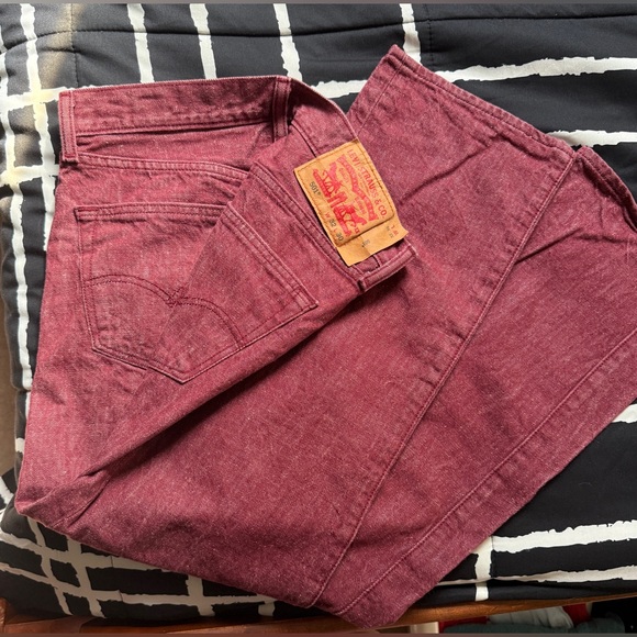 Levi's Men's Burgundy Pants - Picture 1 of 2